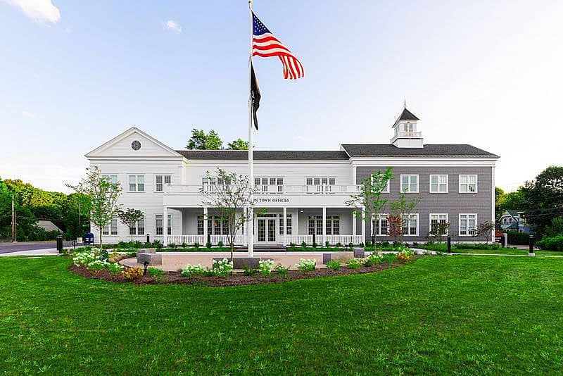 Register O’Donnell to Bring the Registry of Deeds Directly to Sharon