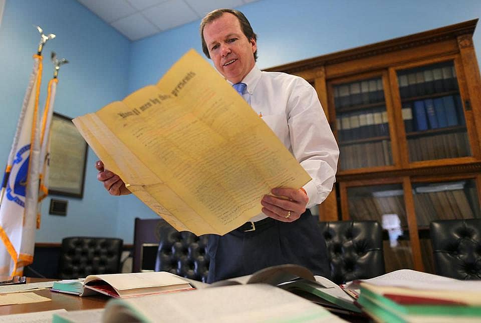 GOOD DEEDS Finding Your Roots! Norfolk County Registry of Deeds